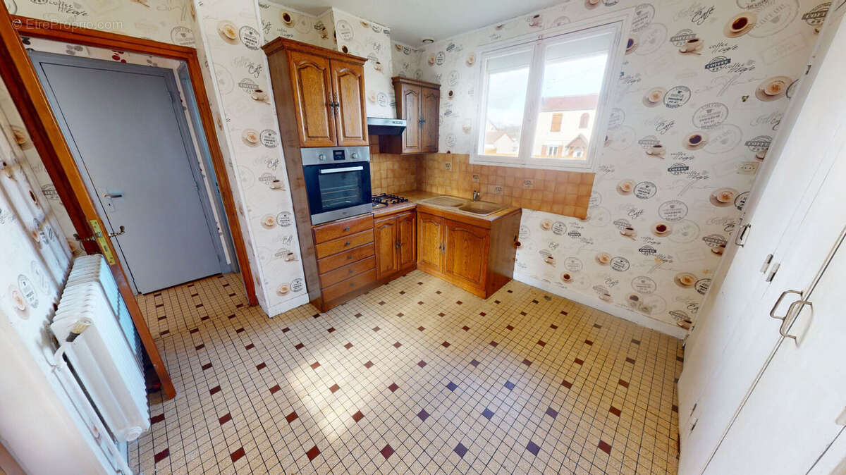 Maison à MEZIDON-CANON