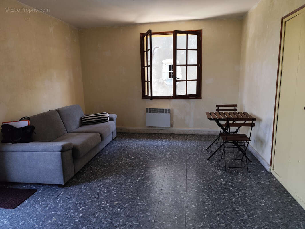 Maison 184,6 m2 avec appartement T2 et piscine centre de ST BERTRAND DE COMMINGES - photo 26