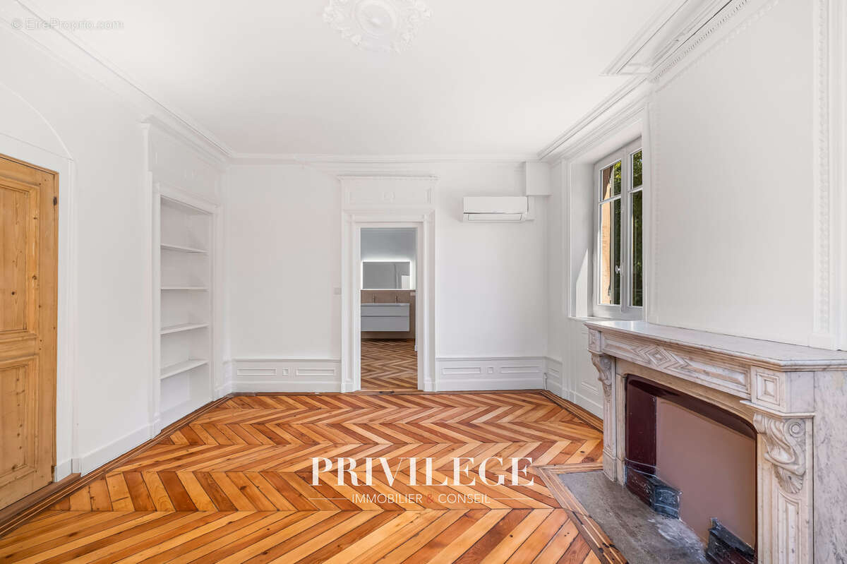 Appartement à LYON-9E