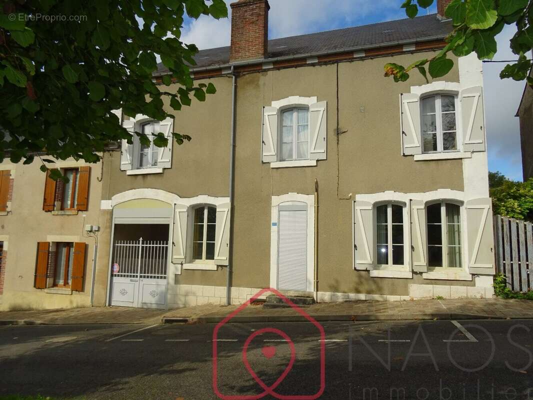 Maison à MENETOU-SALON