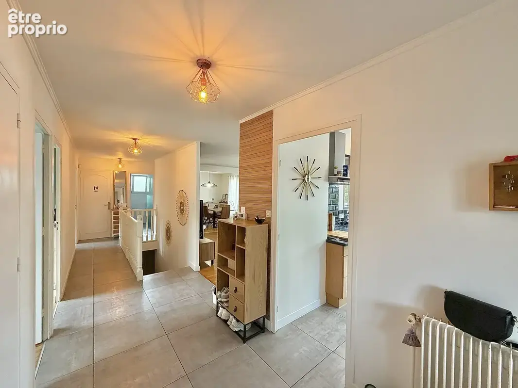 Maison 6 pièces 135 m² à vendre à Chavanoz (38230) - photo 2