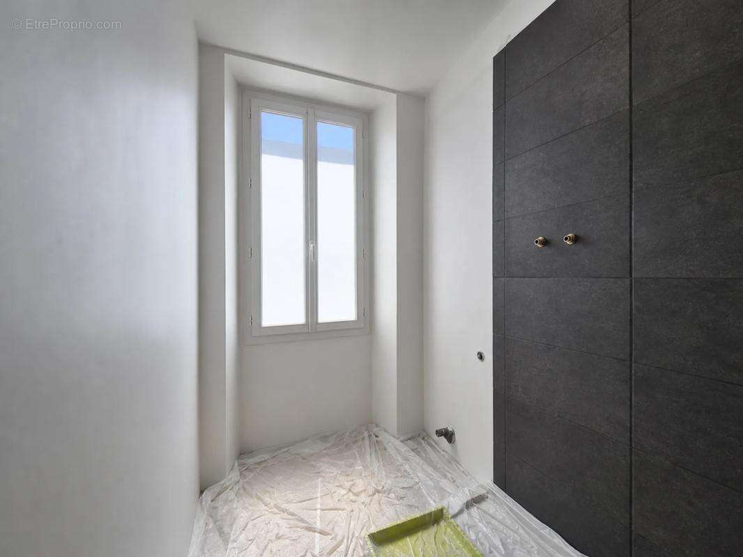 Maison de 7 pièces de 160 m² situé à Jarnac - photo 6