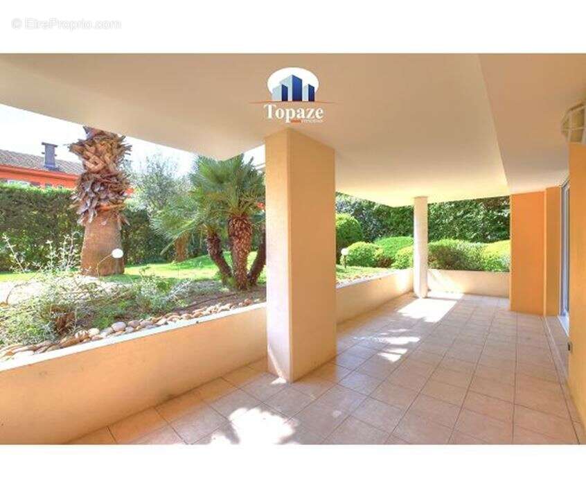 Appartement à FREJUS