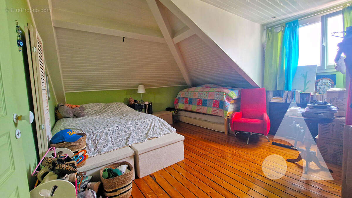 Maison/Villa Herblay Sur Seine 9 pièce(s) 192 m2 -  6 chambres -Centre Ville - Gare - photo 15