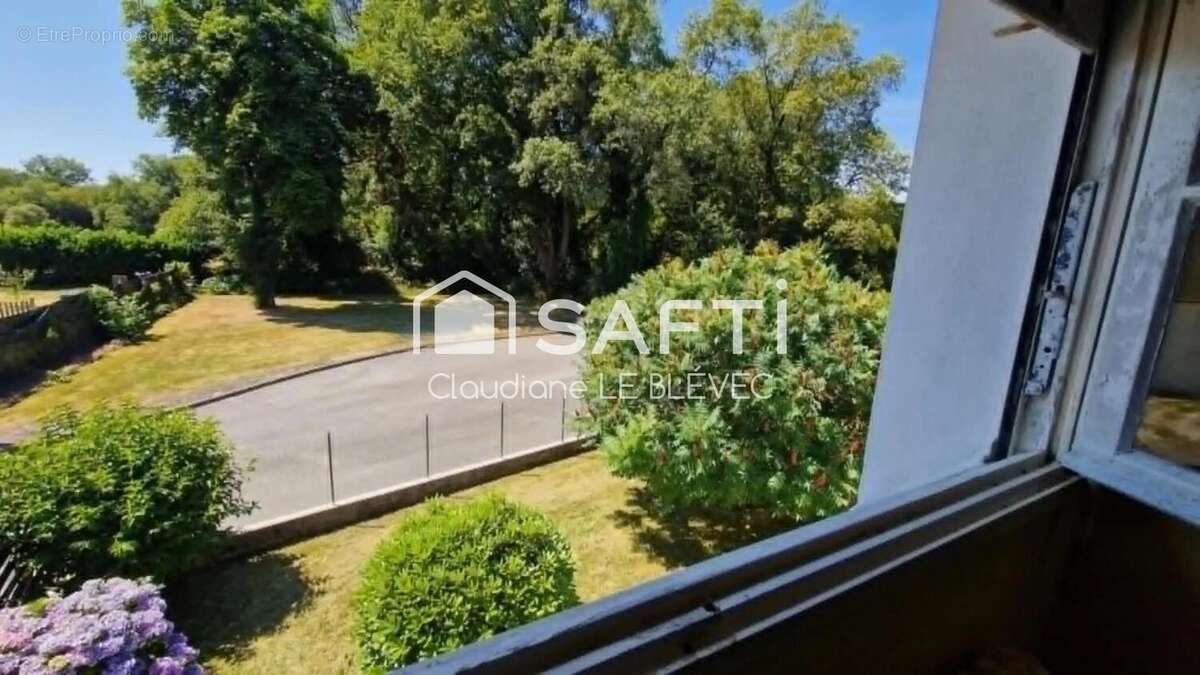 Photo 2 - Maison à PLUMERGAT