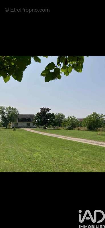 Photo 3 - Maison à SERRIERES-DE-BRIORD