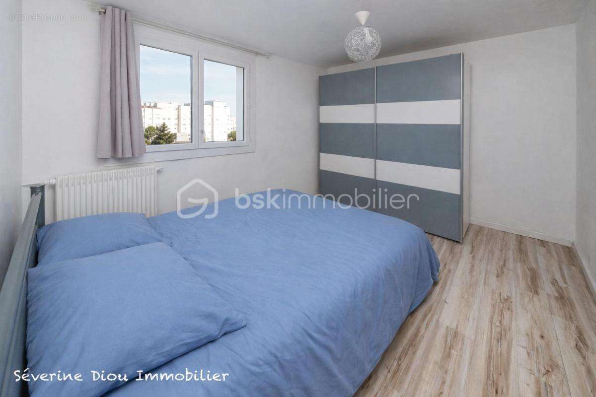 Appartement à BILLERE