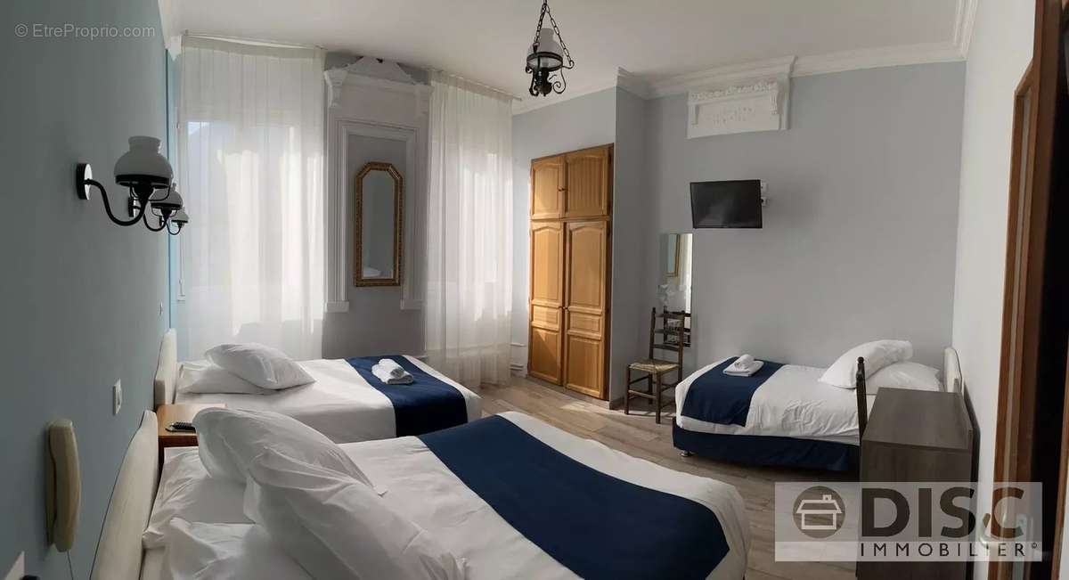 Commerce à BAGNERES-DE-LUCHON