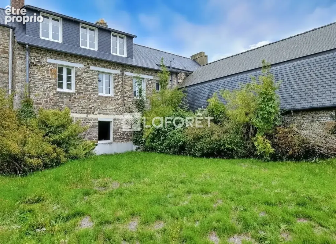 Maison de bourg Guignen, 3 pièces, 78 m², jardin 90 m² - photo 1