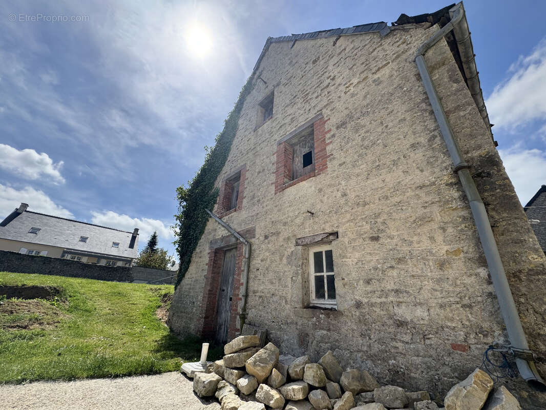 Maison à SAINTE-MERE-EGLISE