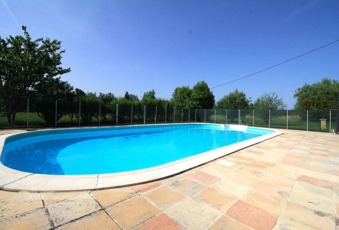 Maison à PUY-L'EVEQUE