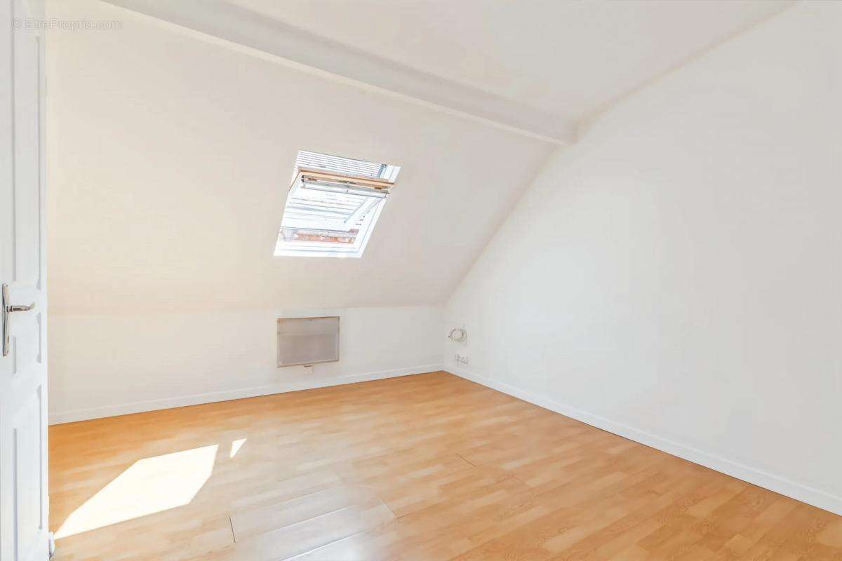 Maison à ASNIERES-SUR-SEINE