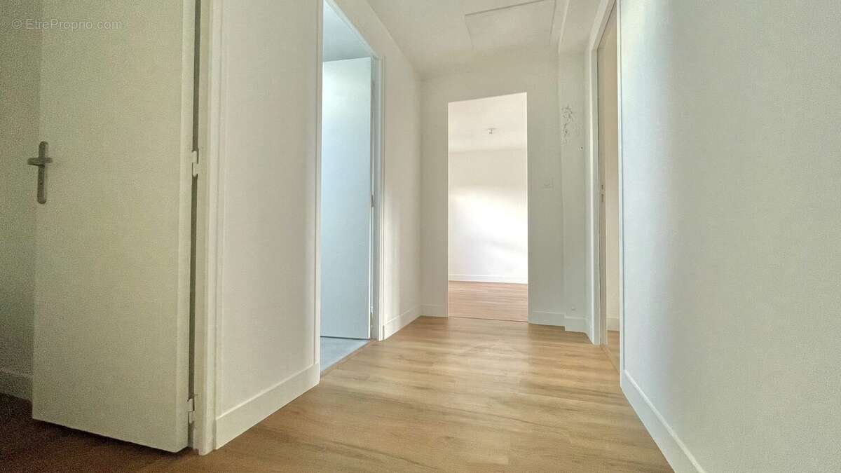 Appartement à BAIN-DE-BRETAGNE