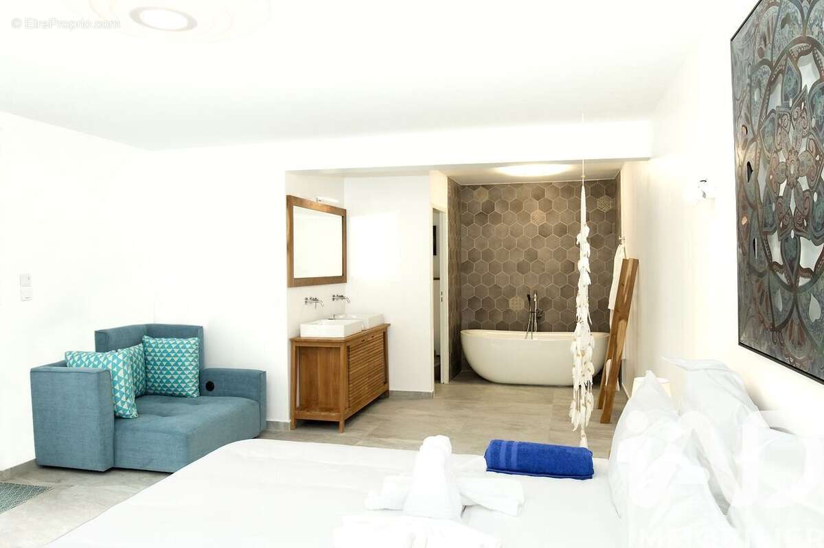 Photo 9 - Maison à PETIT-BOURG