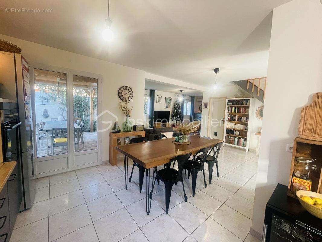 Maison à FRONTIGNAN