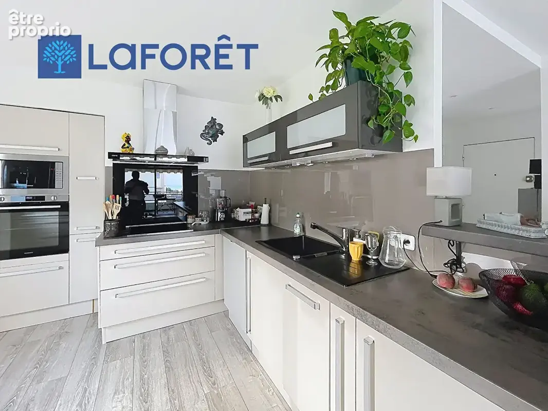 Appartement Cagnes Sur Mer 3 pièce(s) 71 m2 - photo 8