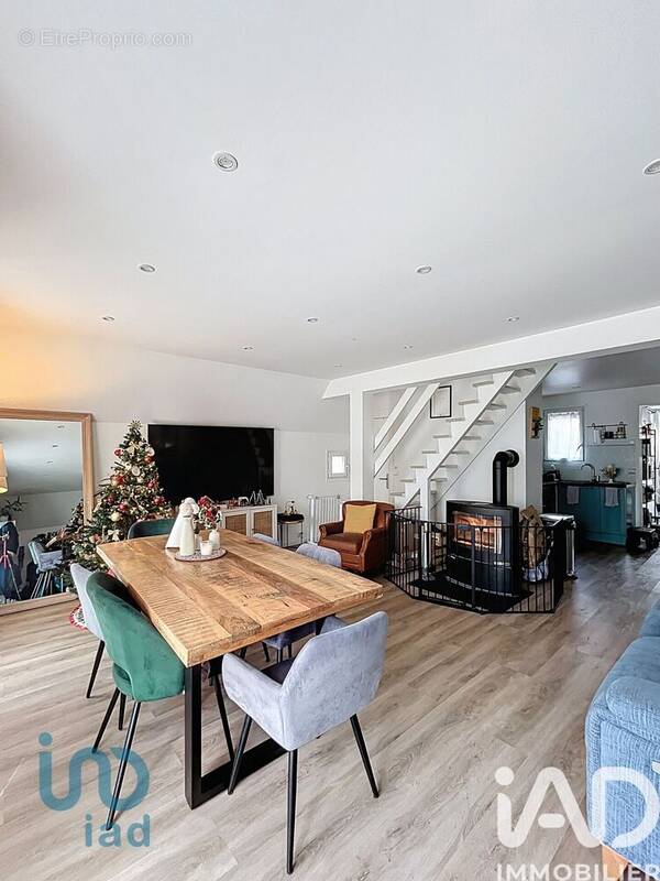 Photo 1 - Maison à LE CHATELET-EN-BRIE