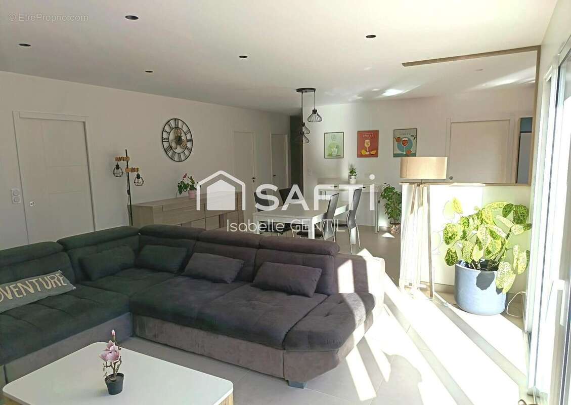 Photo 6 - Maison à LA CHAPELLE-ACHARD