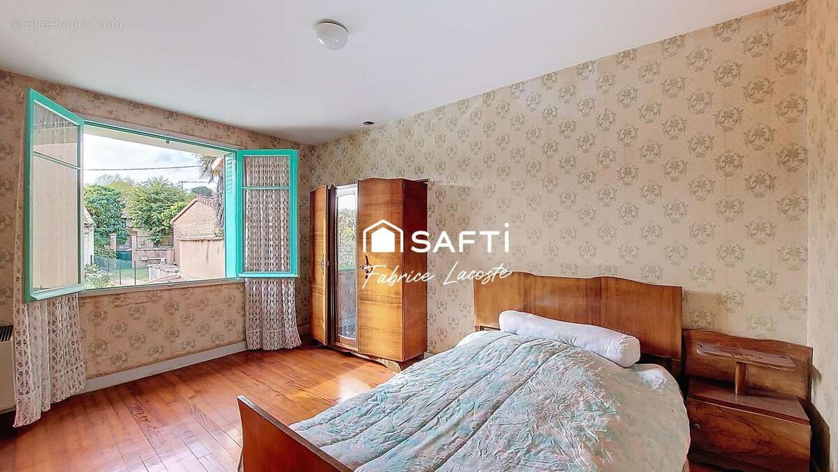 Maison 120 m² à Saint-Sulpice-Sur-Leze  - photo 8