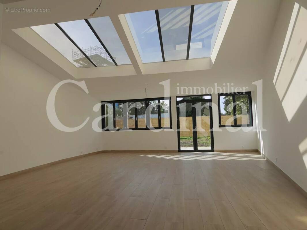 Maison à NOISY-LE-ROI