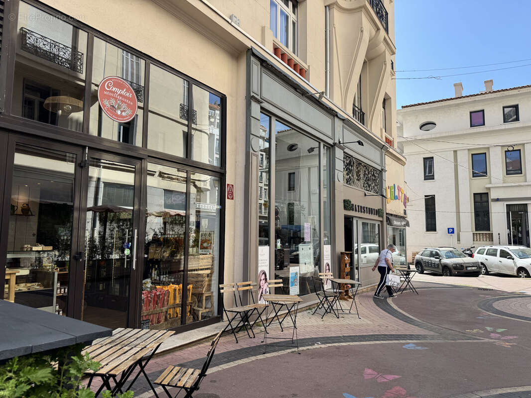 Commerce à TOULON