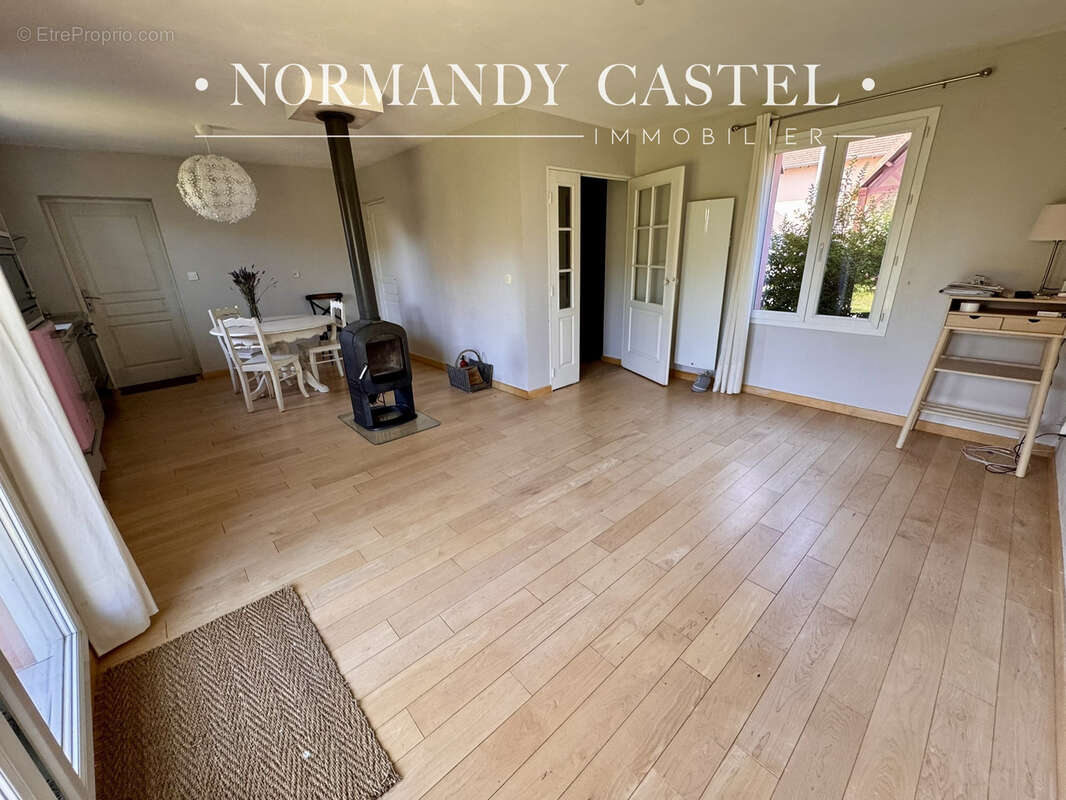 Maison à SAINT-ARNOULT