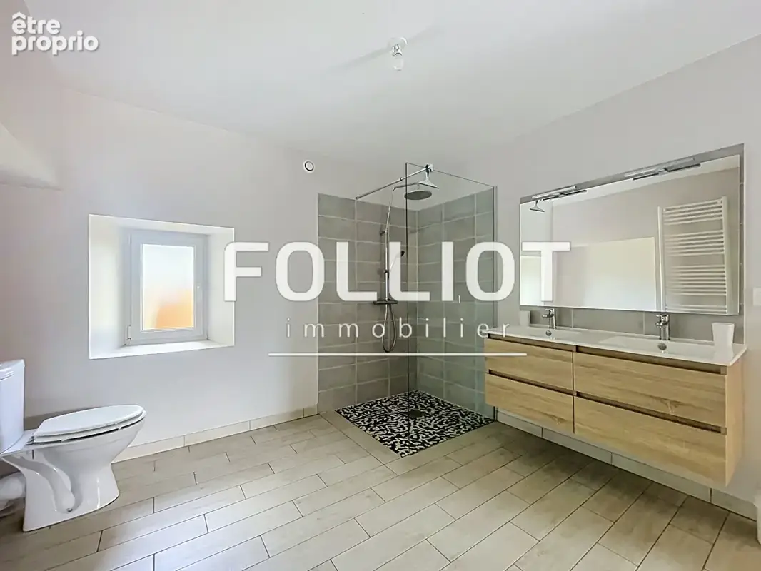 A VENDRE - Maison à Saint André de l'Épine - photo 6