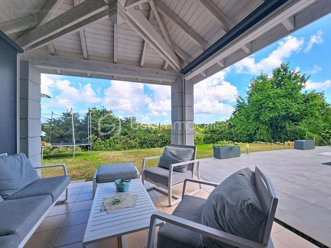 Maison à SAINTE-ANNE