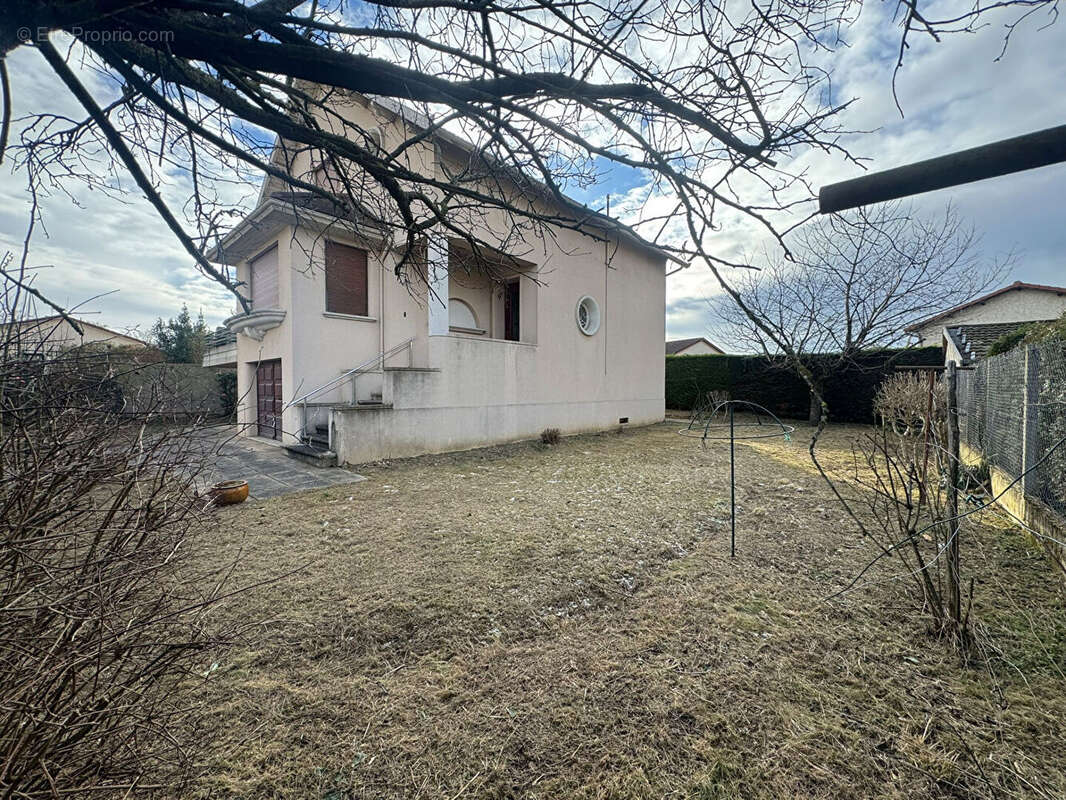 Maison à SAINT-PRIEST