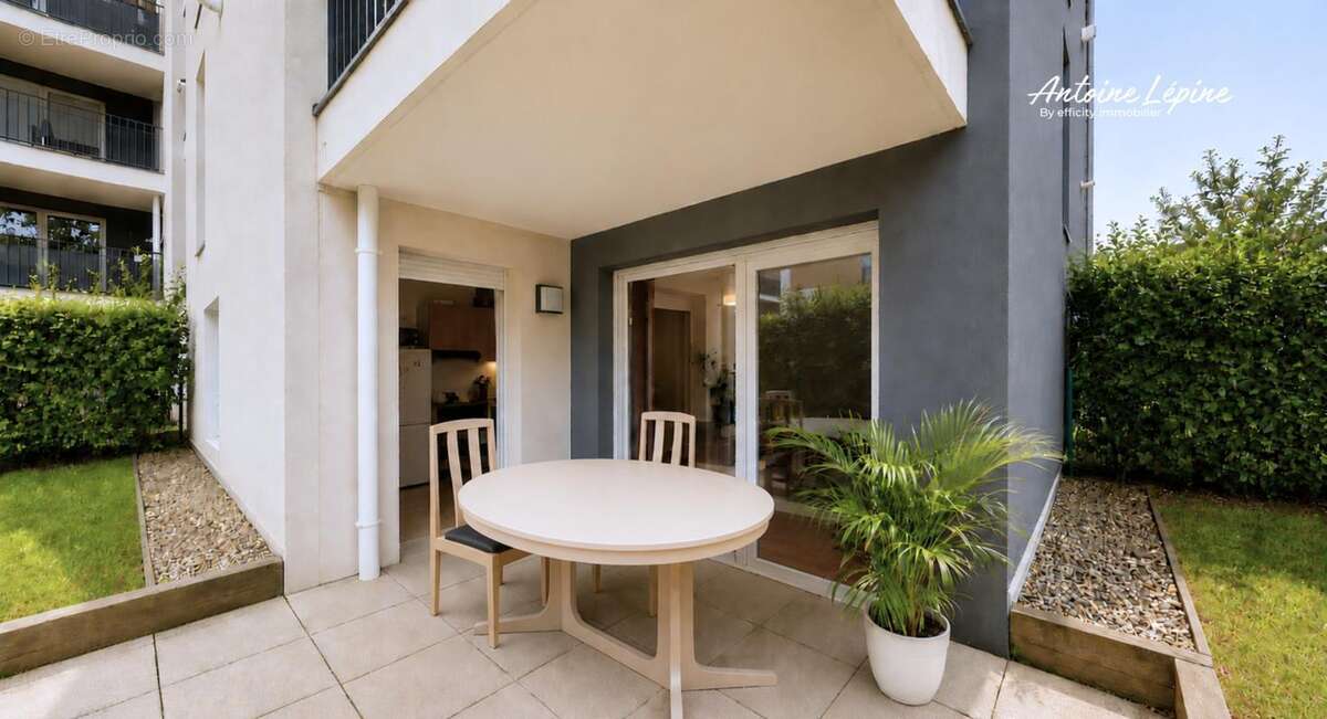 Appartement à SAINT-FONS