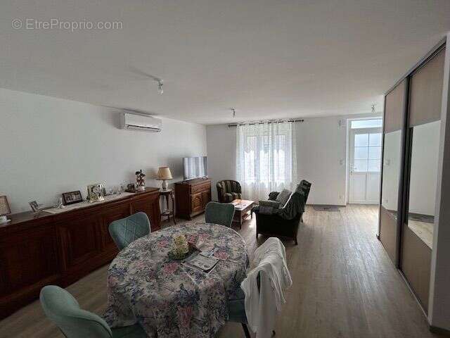 Appartement à COSNE-COURS-SUR-LOIRE