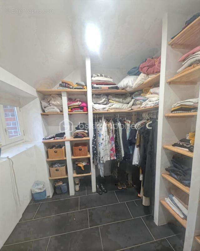Longère de 210 m² à Courtemaux (45320) - photo 7