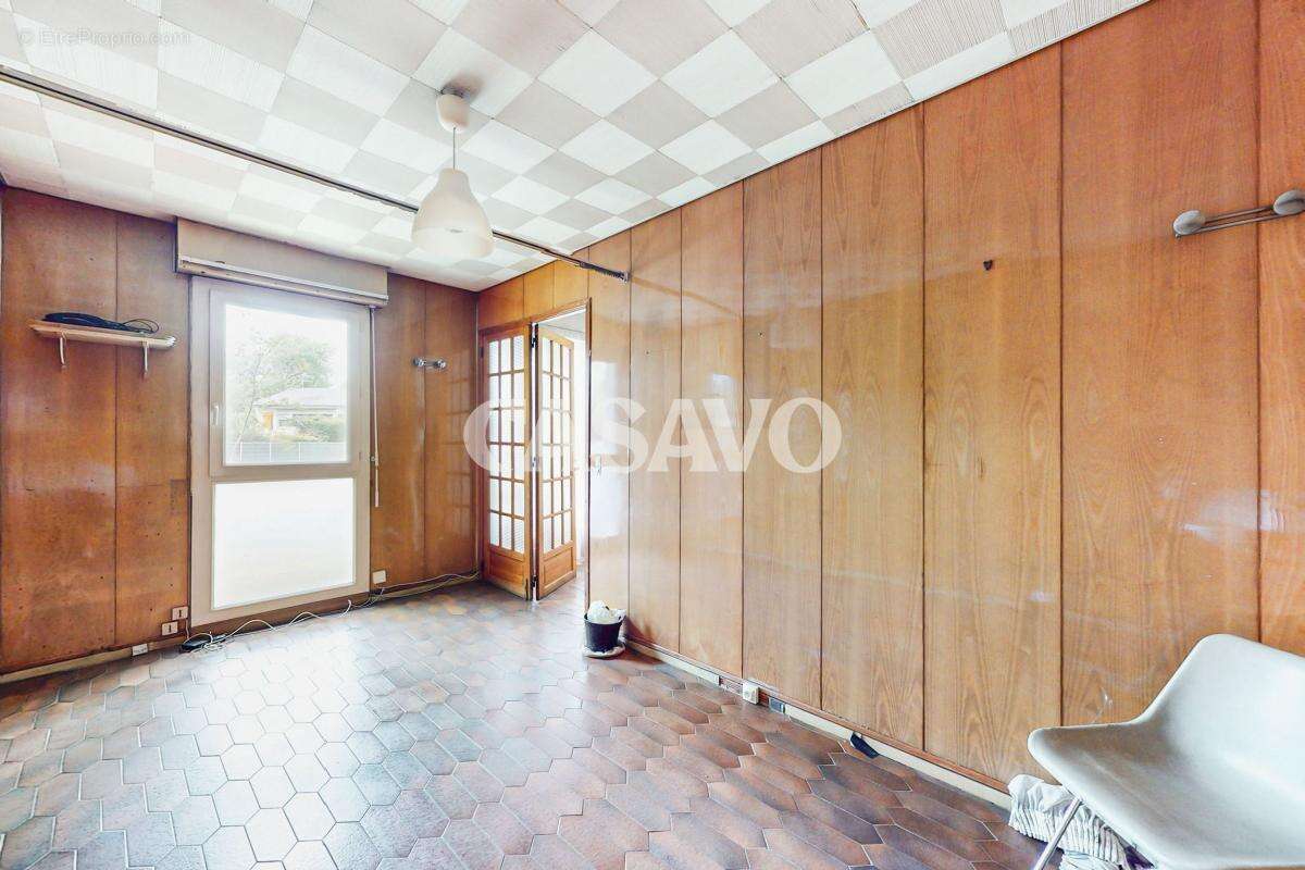 Appartement à L'HAY-LES-ROSES