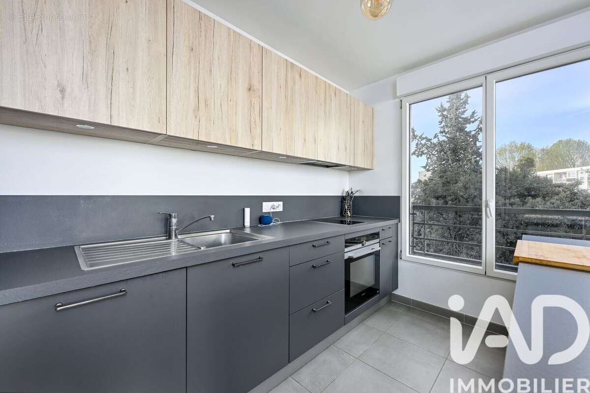 Photo 4 - Appartement à BOURG-LA-REINE