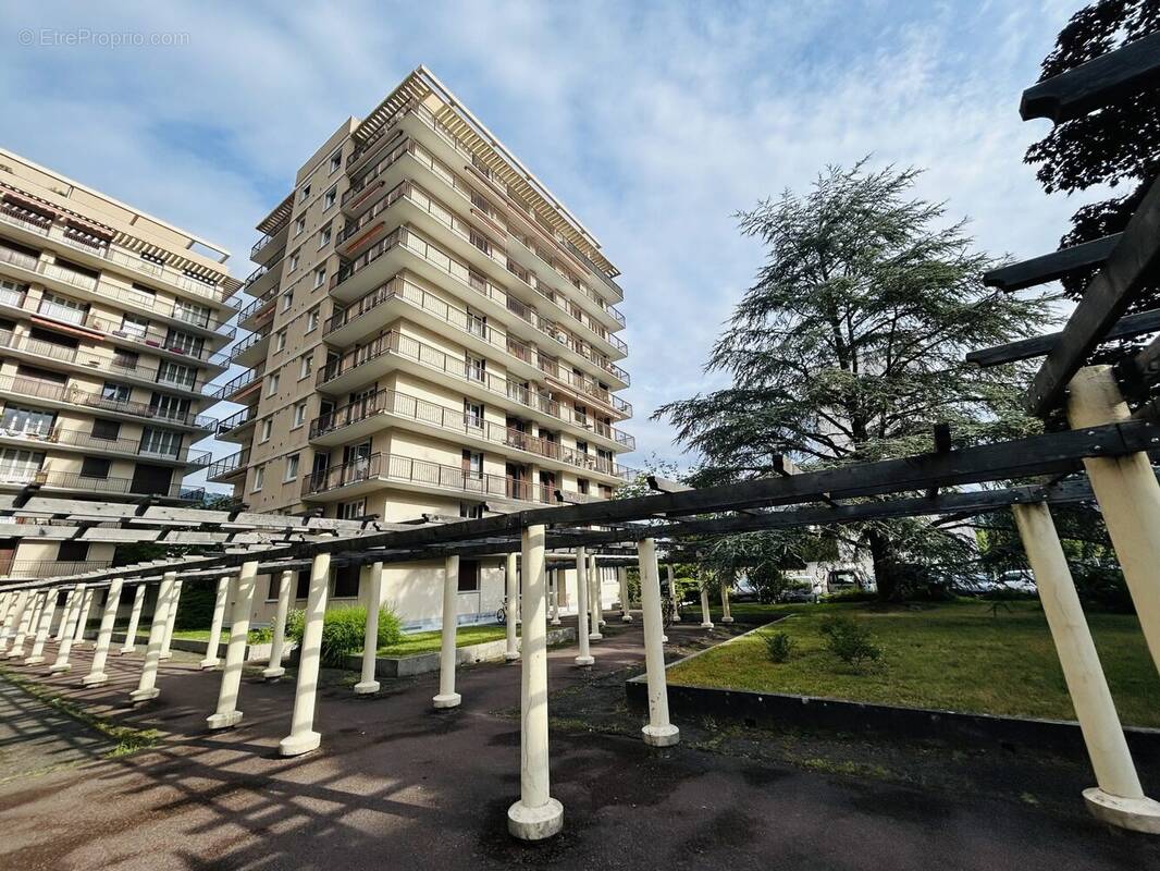 Appartement à GRENOBLE