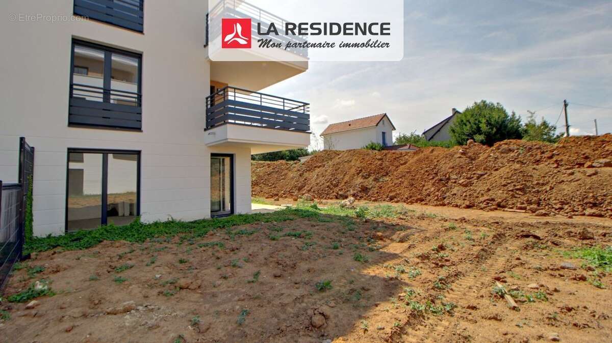 Appartement 67 m² à Les Clayes-Sous-Bois  - photo 6