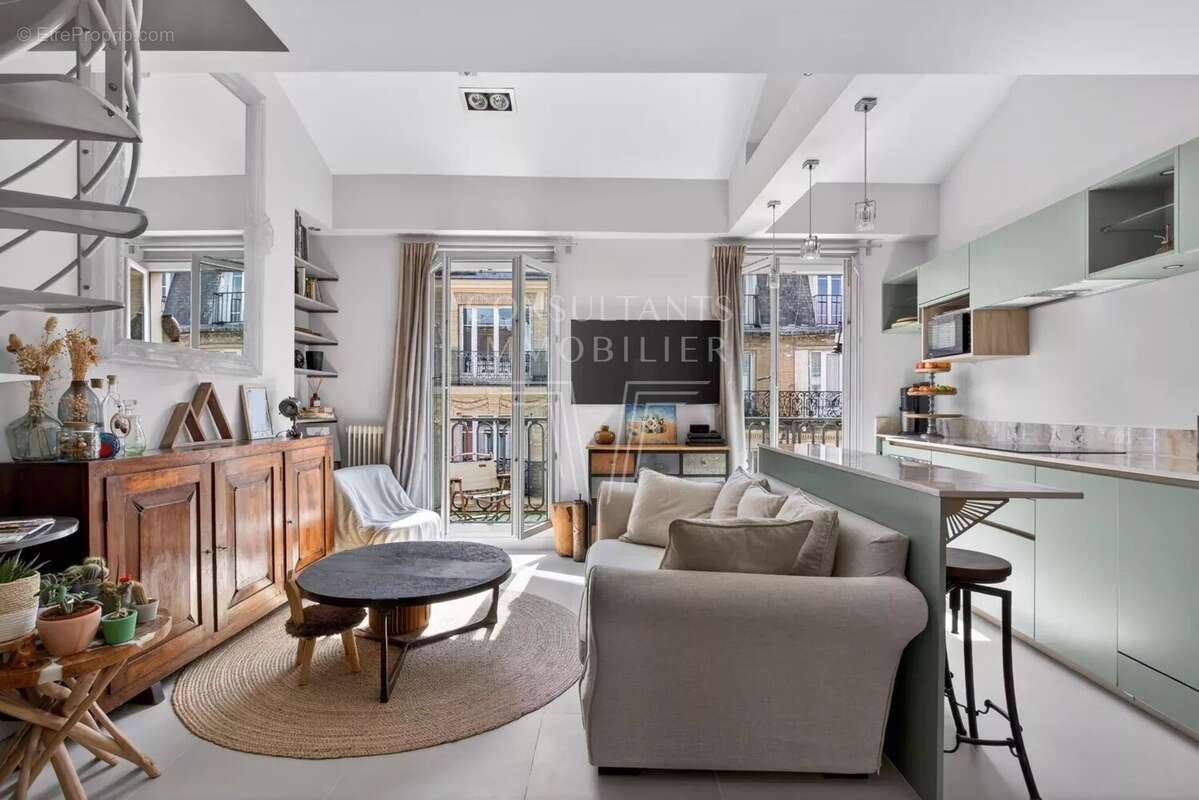 Appartement à LEVALLOIS-PERRET