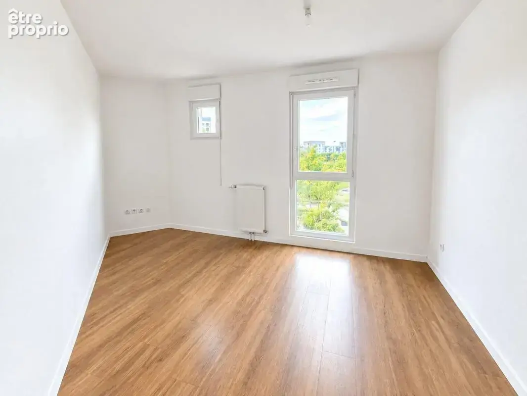 Maison À Vendre 3 chambres à 5min à pied de la gare RER A CHESSY-SERRIS-MONTEVRAIN - photo 9