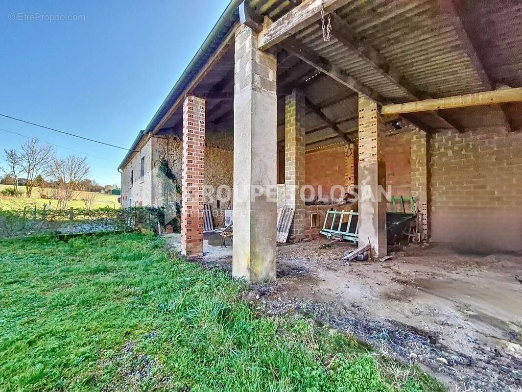 Maison à CUQ-TOULZA