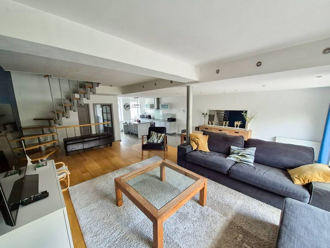 Maison à LYS-LEZ-LANNOY