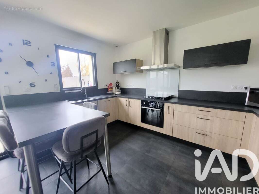 Photo 4 - Maison à CHEILLE