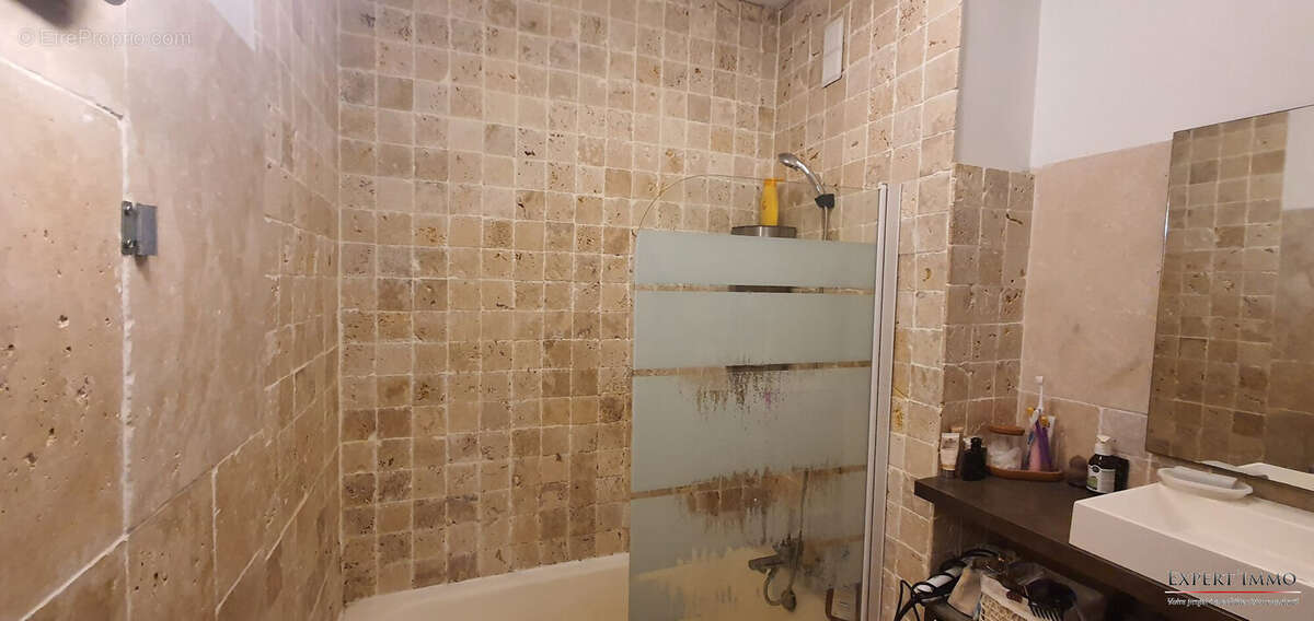 Appartement à LA VALETTE-DU-VAR