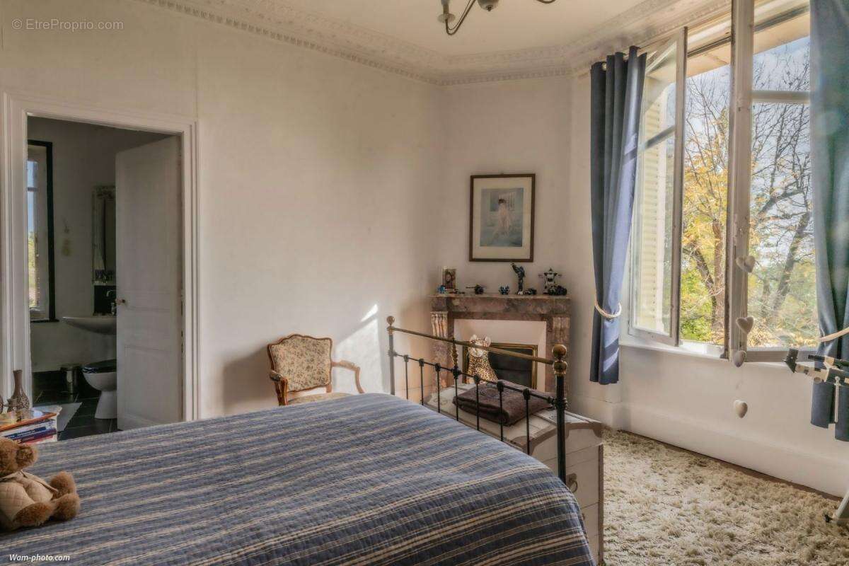 Maison à CULAN