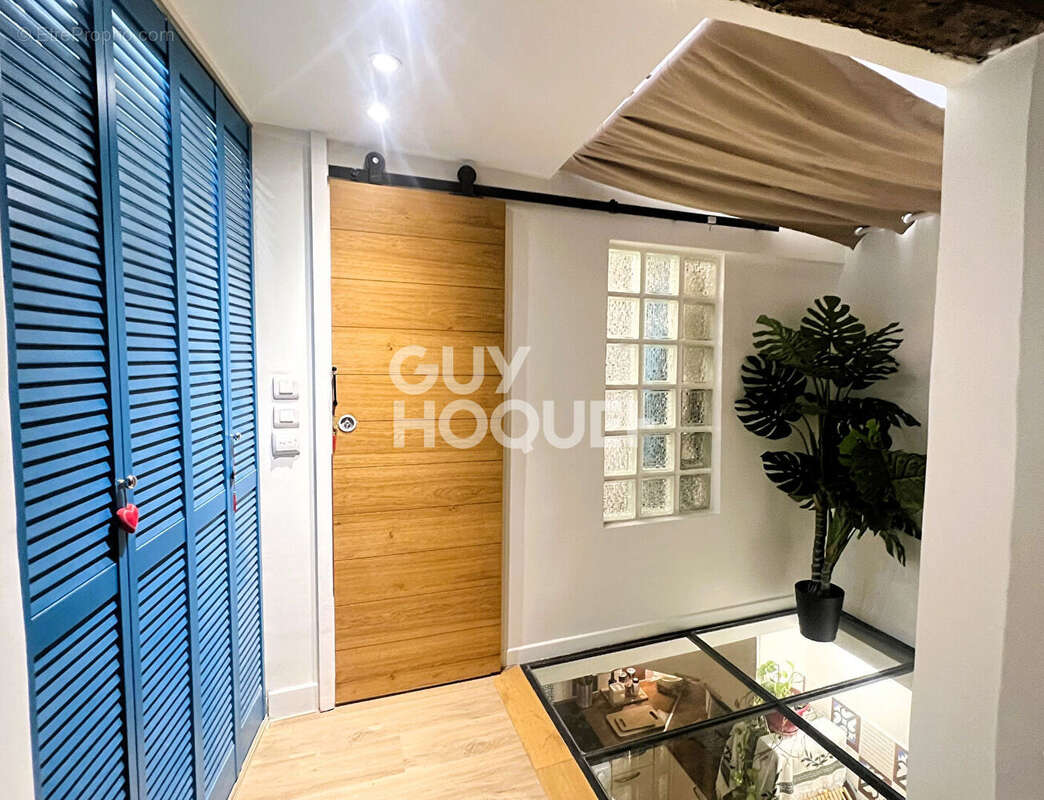 Appartement à PARIS-5E