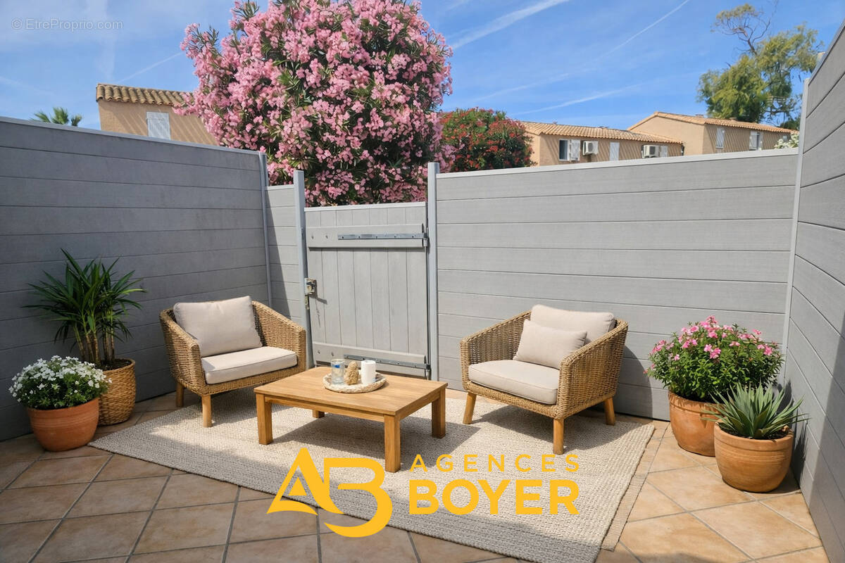 Appartement à SANARY-SUR-MER
