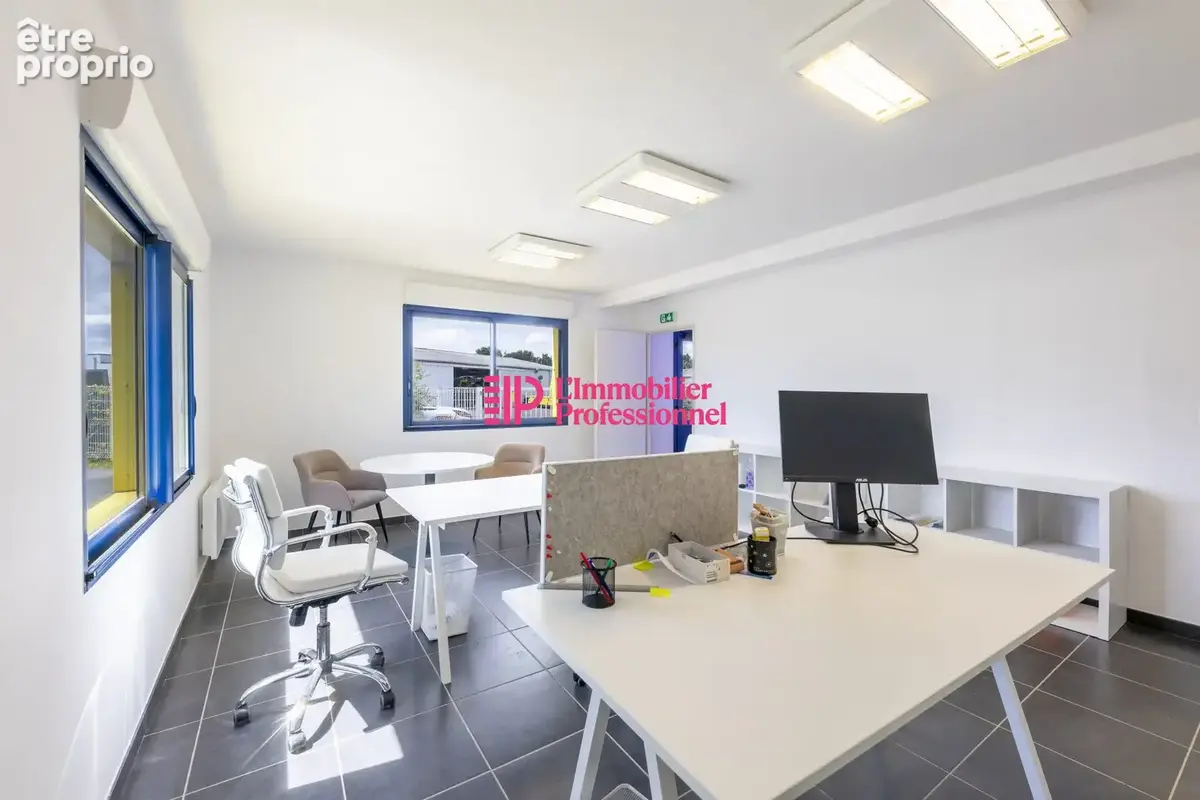 Commerce 359 m² à vendre à Quimperle (29300) - photo 7
