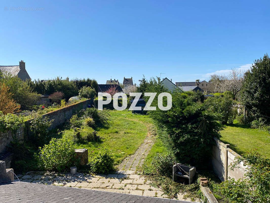 Maison à SAINT-VAAST-LA-HOUGUE