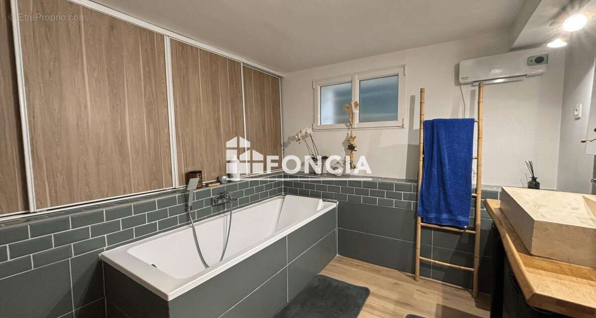 Maison à LA SEYNE-SUR-MER