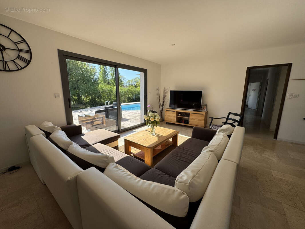 Maison 139 m² à Chaillevette  - photo 8