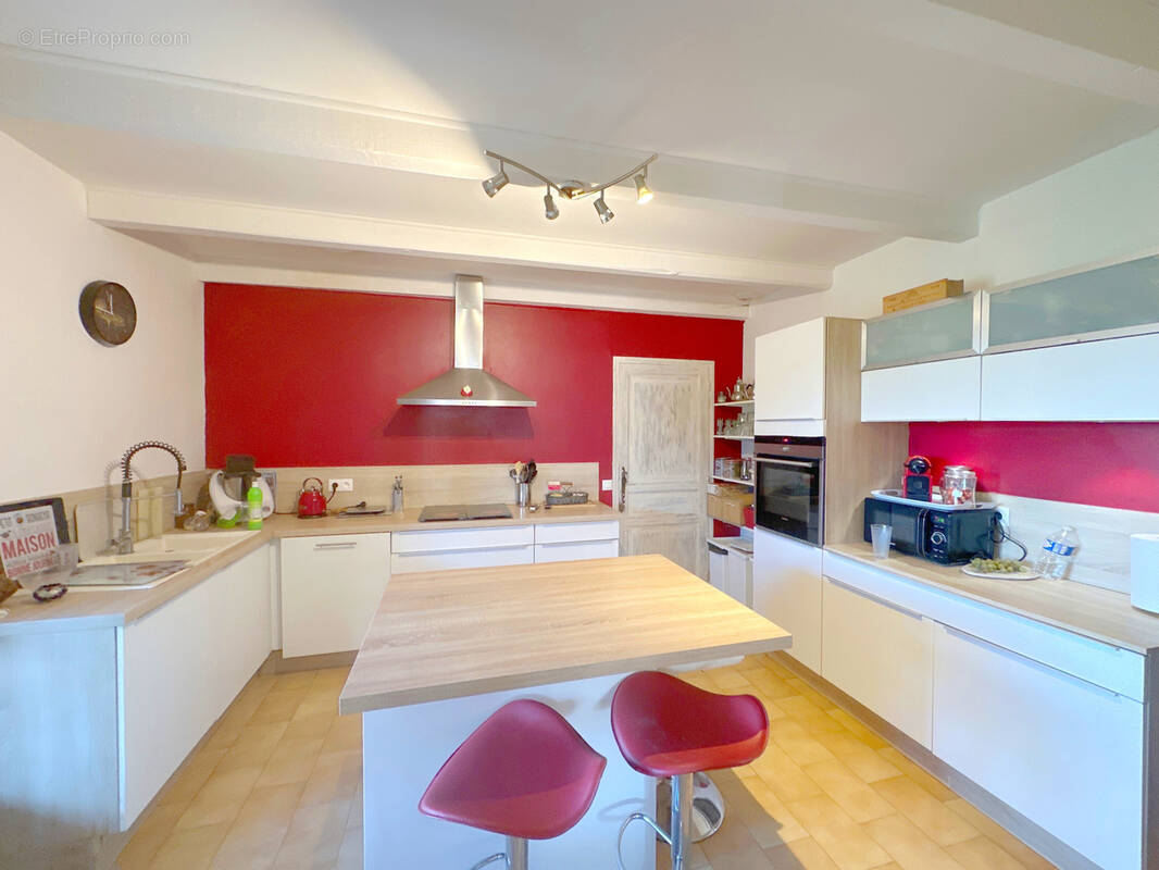 Maison à SAINT-LAURENT-D&#039;AIGOUZE